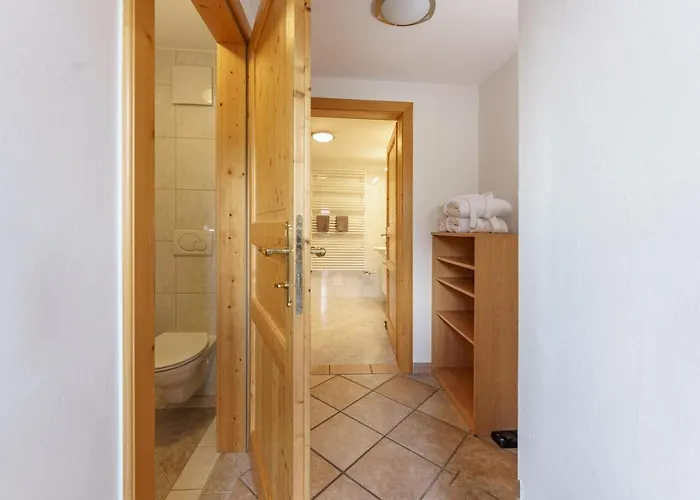 Cafe Kitzer 恩斯塔尔豪斯