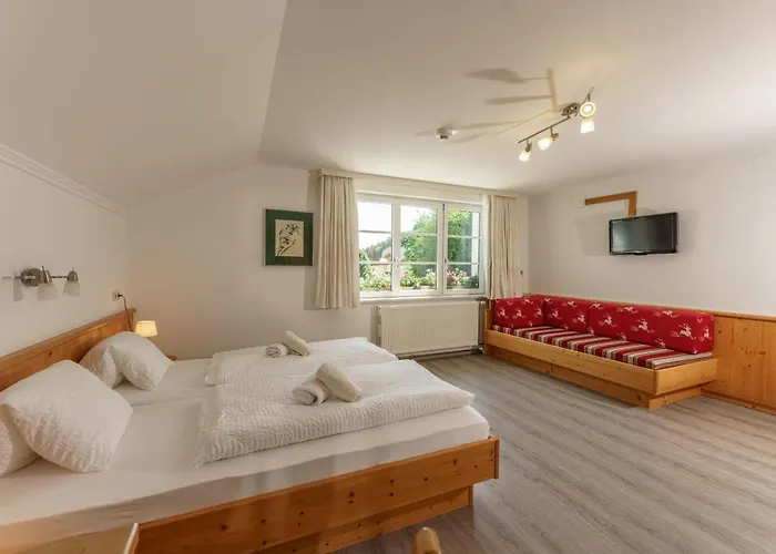 招待所 Cafe Kitzer 3*