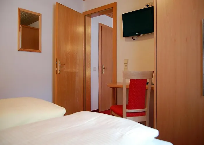 招待所 Cafe Kitzer 恩斯塔尔豪斯