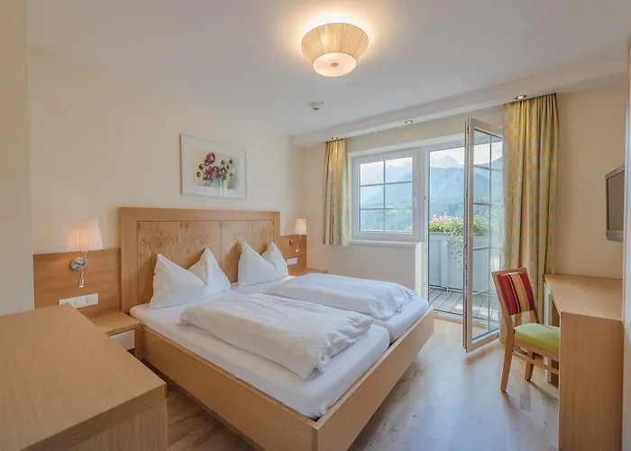 بيت ضيافة Cafe Kitzer