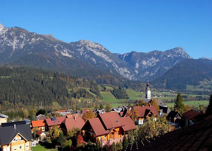 Cafe Kitzer بيت ضيافة 3*