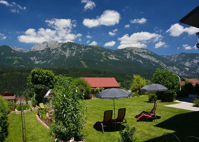 بيت ضيافة Cafe Kitzer