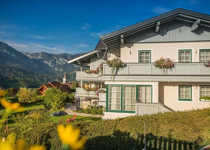 Cafe Kitzer Guest house